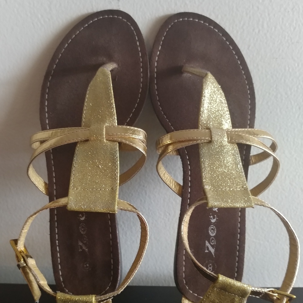 Gold sandals 👡 - Picture 4 of 5